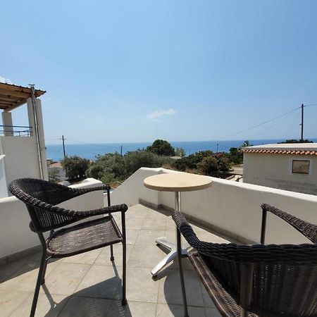 Lefkada Twins 2 Apartment Agios Kirykos  ภายนอก รูปภาพ